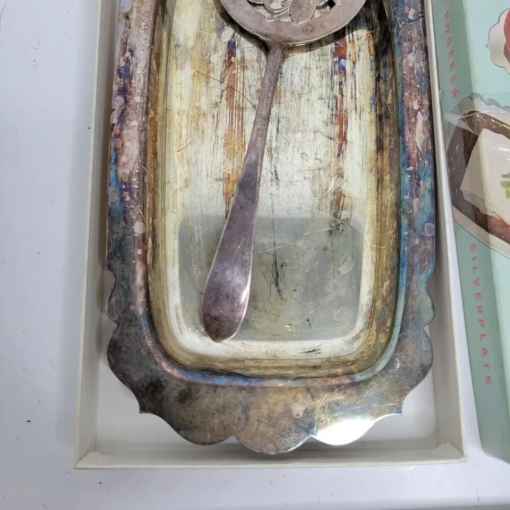 WM Rogers Silverplate Slice 'n Serve Set in Original Box Vintage 1960's